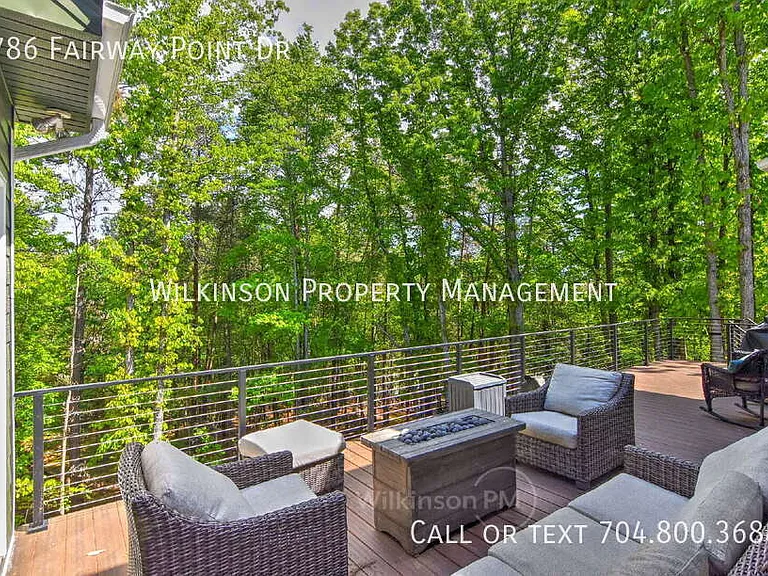 786 Fairway Point Dr — Photo 44