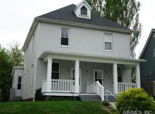 712 Saint Clair Ave, Belleville, IL