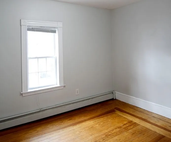 15 America St #3 — Photo 3