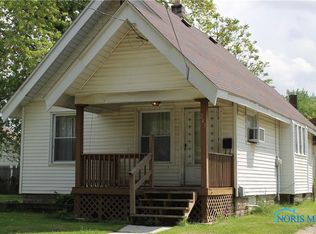 243 Spring Grove Ave, Toledo, OH 43605