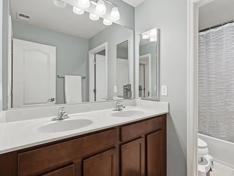 42522 Stratford Landing Dr — Photo 25