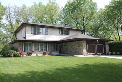 1st image of 1207 Heather Hill Cres