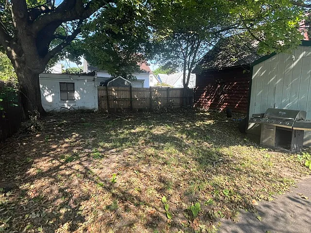 13 Immel St — Photo 3