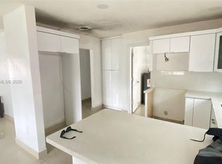 530 NW 99th St, Miami, FL 33150