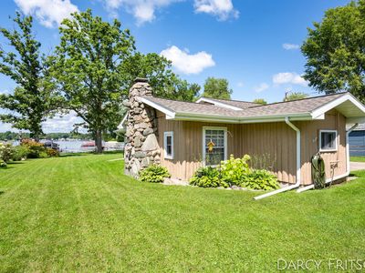 324 Marie Dr, Lake Odessa, MI, 48849