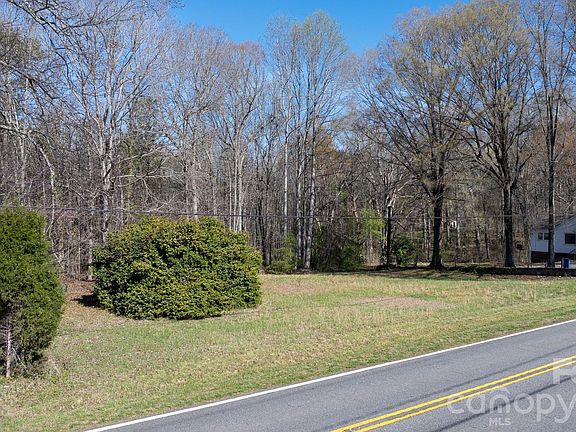 4th image of 4876 E State Highway 10