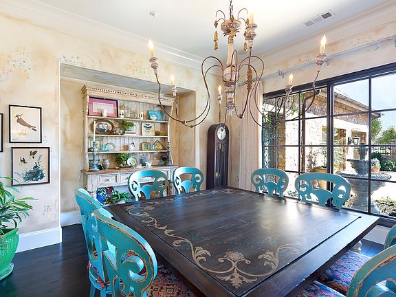 4th image of 1861 Post Oak Place