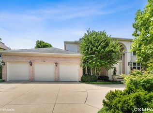 108 Riverside Dr, Deerfield, IL 60015