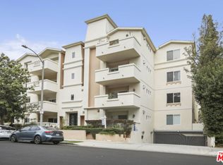 1726 S Bentley Ave APT 303, Los Angeles, CA 90025