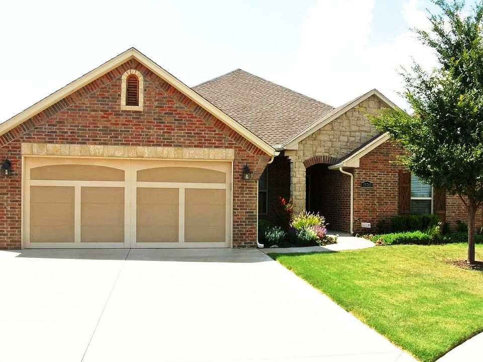 1st image of 15713 Wood Creek Ln