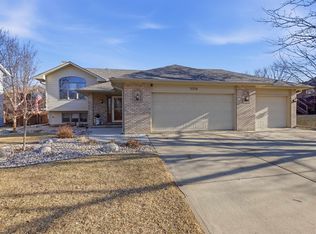 3518 S Matthew Dr, Sioux Falls, SD 57103