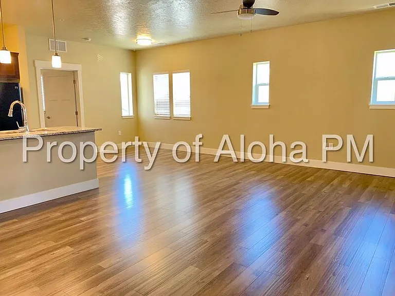 3566 E Grand Forest Dr #202 — Photo 4