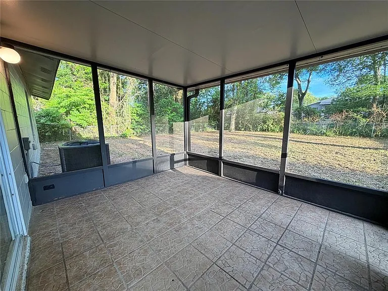 330 Dogwood Ave — Photo 17