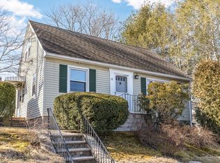 11 Gould St, West Roxbury, MA 02132