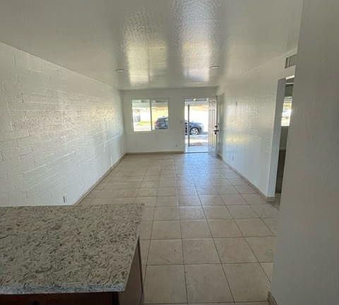 3rd image of 1355 W Garden Cir