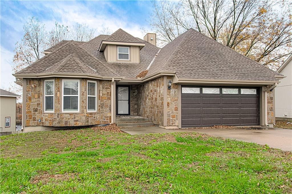 509 Shawn Crest Ln, Richmond, MO 64085 | Zillow