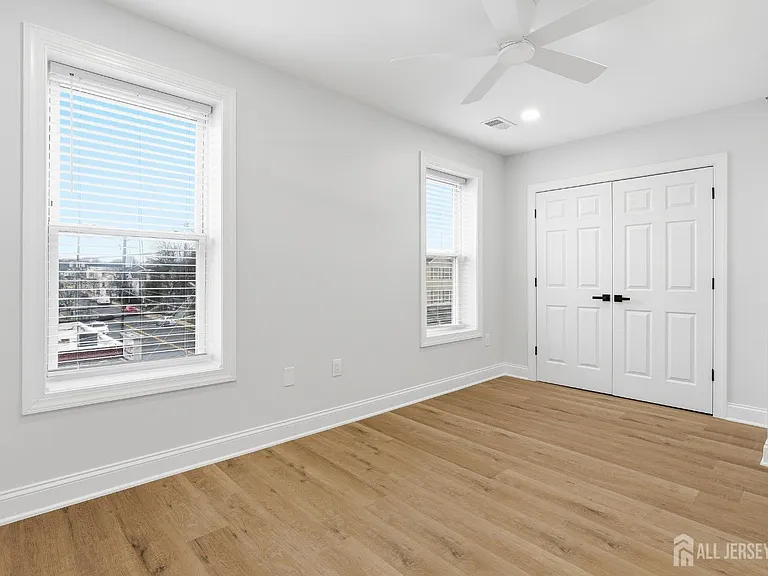115 Remsen Ave — Photo 29