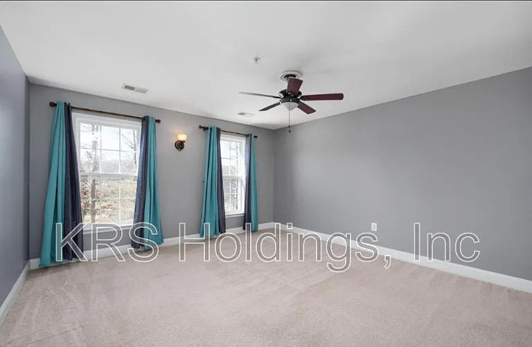 159 Sanford Ferry Ct — Photo 47