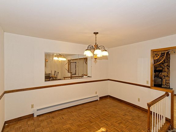 4th image of 416 N 7th Ave