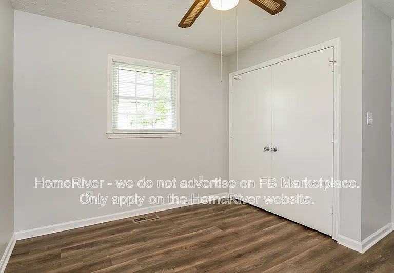 1603 W Mountain St — Photo 13