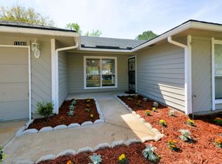 11568 Summer Tree Rd N, Jacksonville, FL 32246