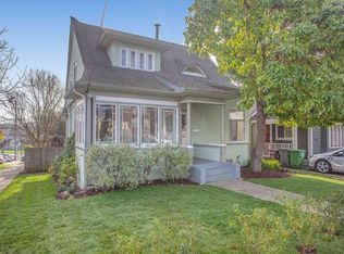 4288 Howe St, Oakland, CA 94611