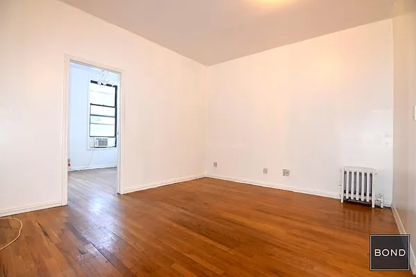 Rented by Bond New York | media 2