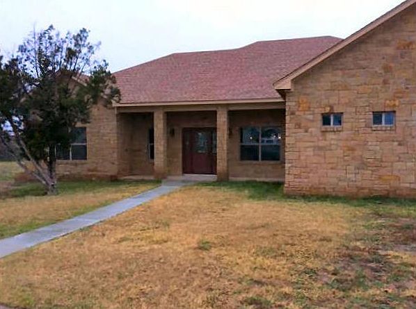 1st image of 910 Canyon Oak Cir