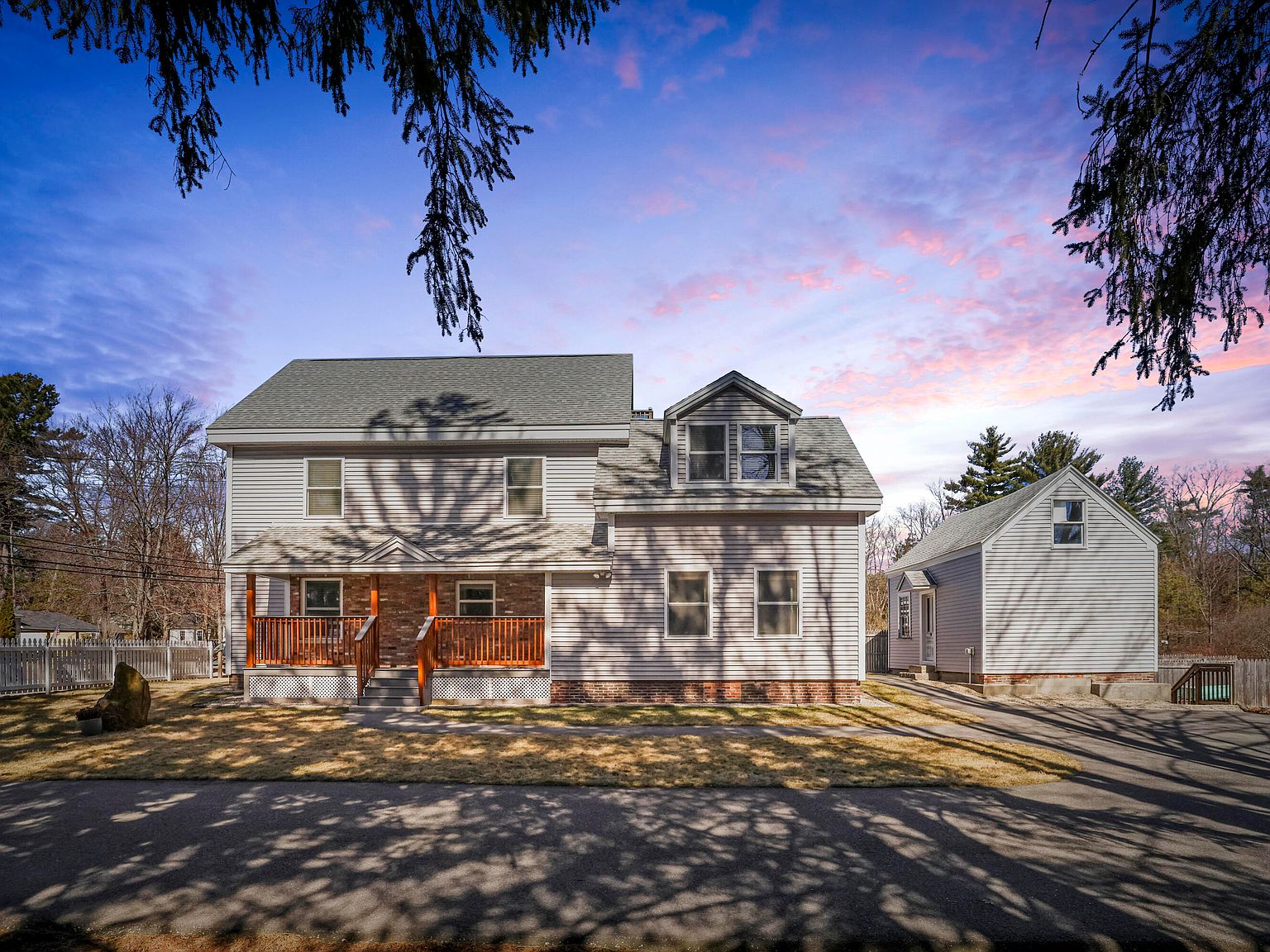 62 School Street, Berwick, ME 03901 Zillow