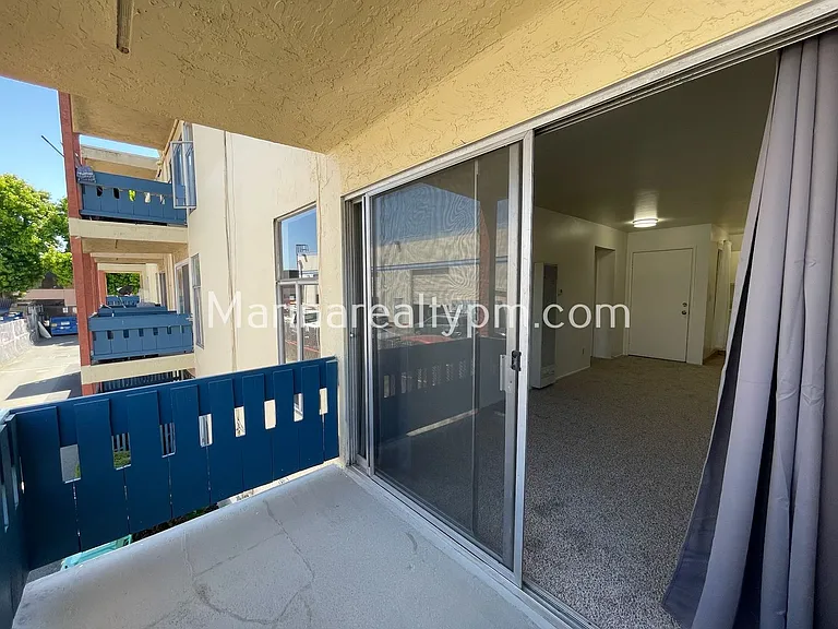1230 Brookside Drive — Photo 32