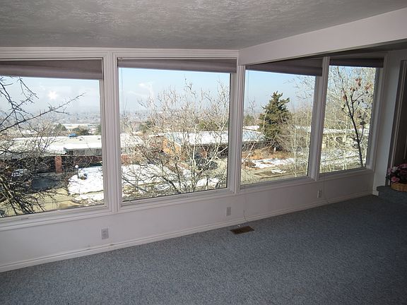 5th image of 1815 S Wasatch Dr