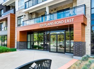 320 Plains Rd E #5XX, Burlington, ON L7T0C1