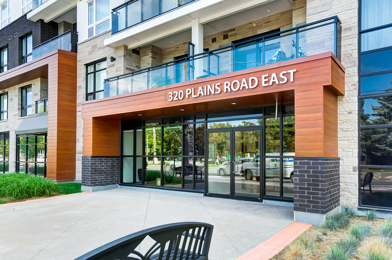 320 Plains Rd E #5XX photo 1