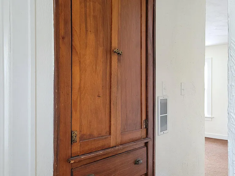 512 College Ave #2 — Photo 5