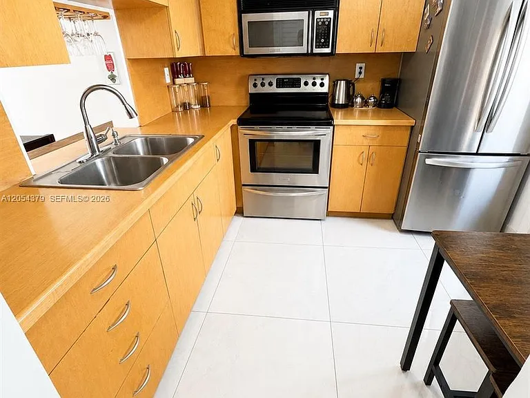 1893 S Ocean Dr #212 — Photo 10