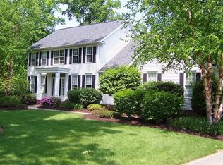 9175 White Oak Rd, Kirtland, OH 44094