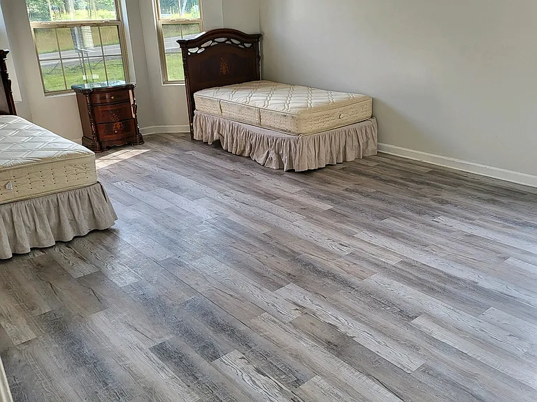 570 Airport Rd — Photo 16