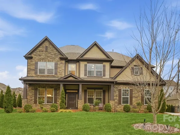 10018 Dressage Ln, Midland, NC 28107