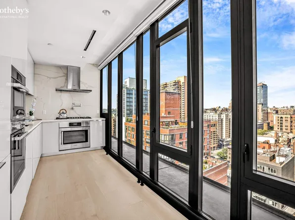 212 West 95th Street image 3 of 23