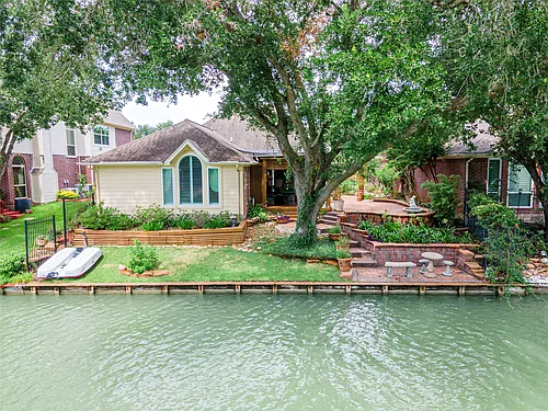 1247 Misty Lake Ct Photo 1