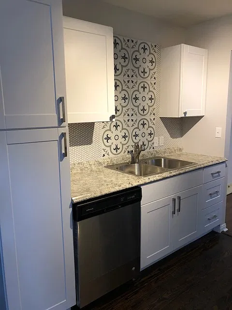 3 bed, 1028 sqft, $1,500 — Photo 3