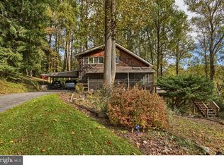 112 Oak Ln, Fleetwood, PA 19522