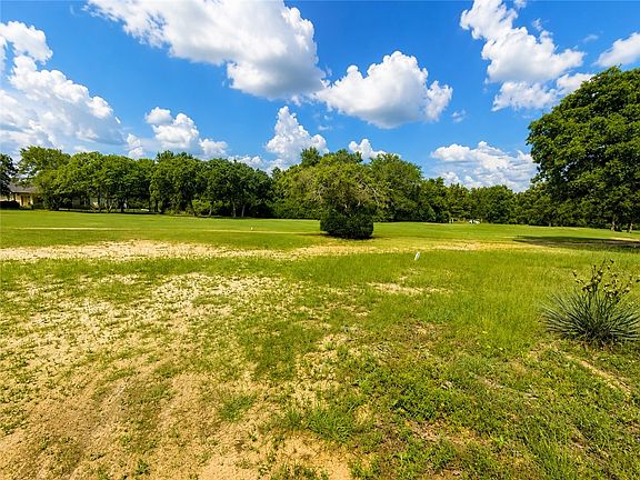 4th image of Golf Way Ln