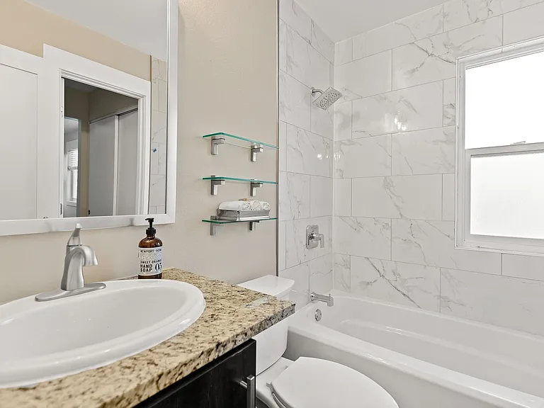 3562 Nottingham Ct #1 — Photo 14