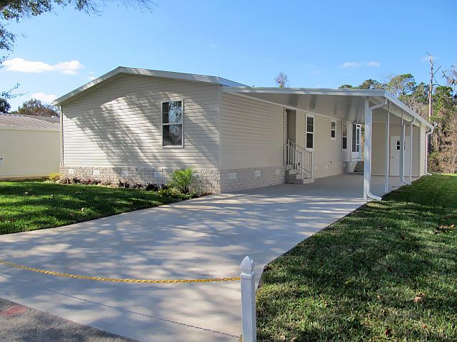 1st image of 143 Buccaneer Dr