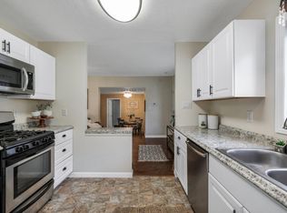 20577 Sunset Ln, Redding, CA 96002