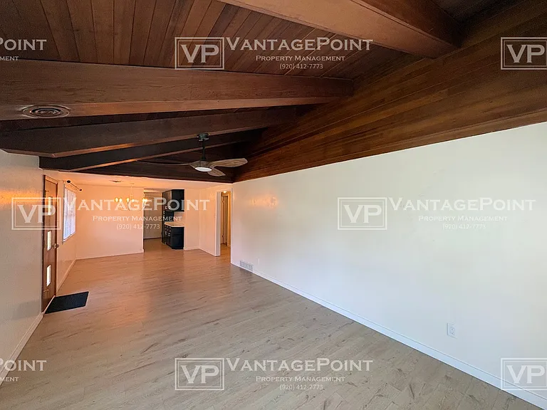 1450 Cook St — Photo 7