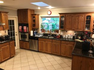 10229 Timber Trail Dr, Dallas, TX 75229