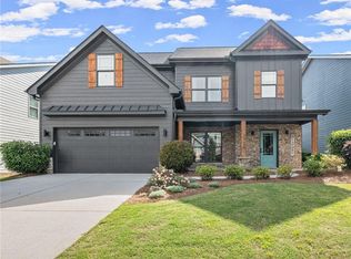 3729 Saddlemaker Dr, Buford, GA 30519