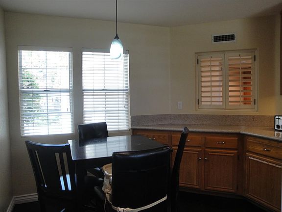 4th image of 4685 Los Alamos Way Unit B